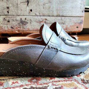 OTBT Homage Leather Wedge Loafer Clog, Size 9